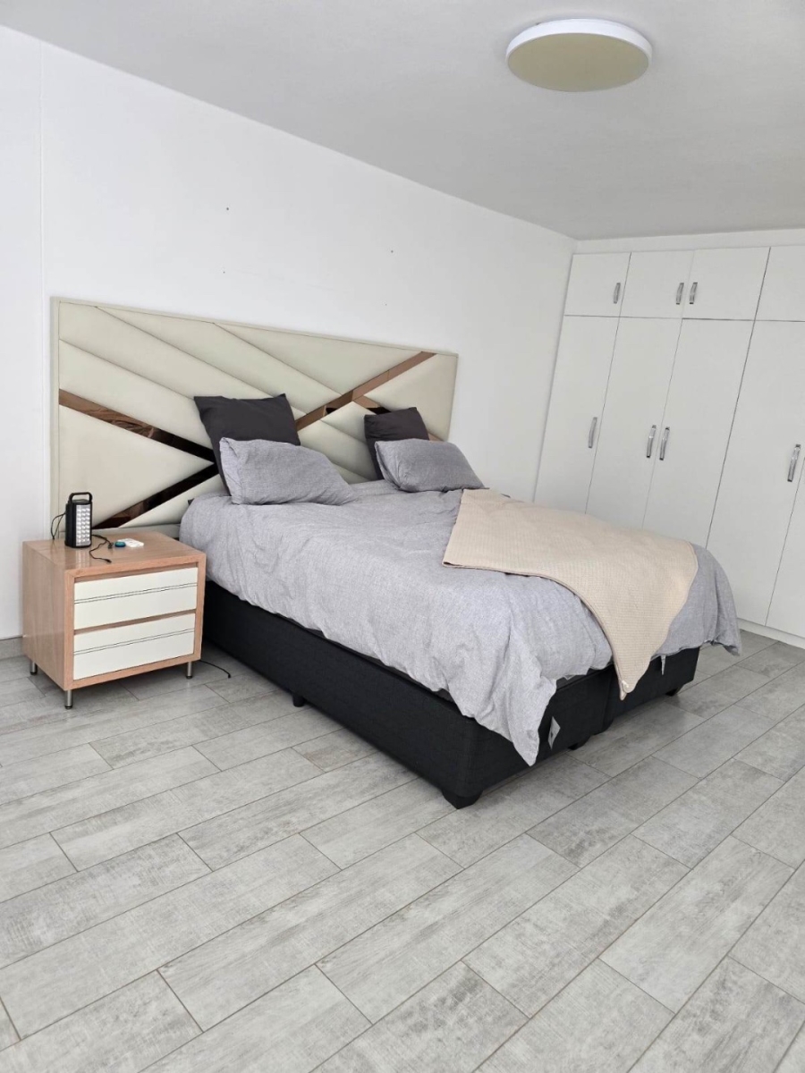 To Let 2 Bedroom Property for Rent in Summerstrand Eastern Cape